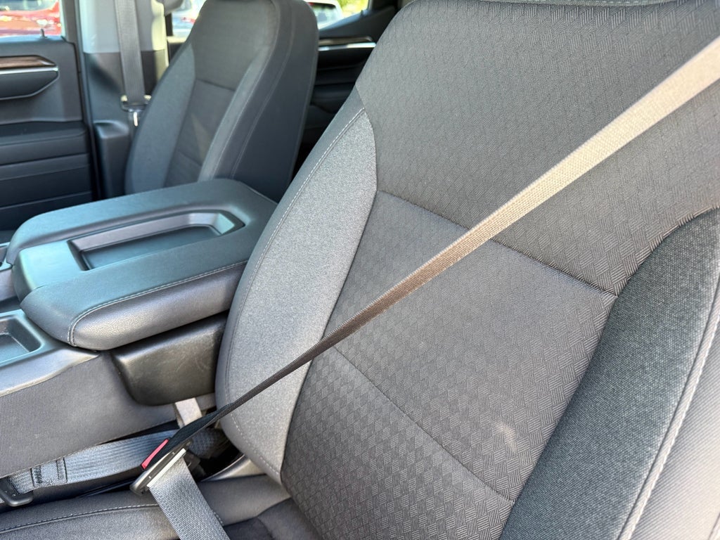 2023 Chevrolet Silverado RST