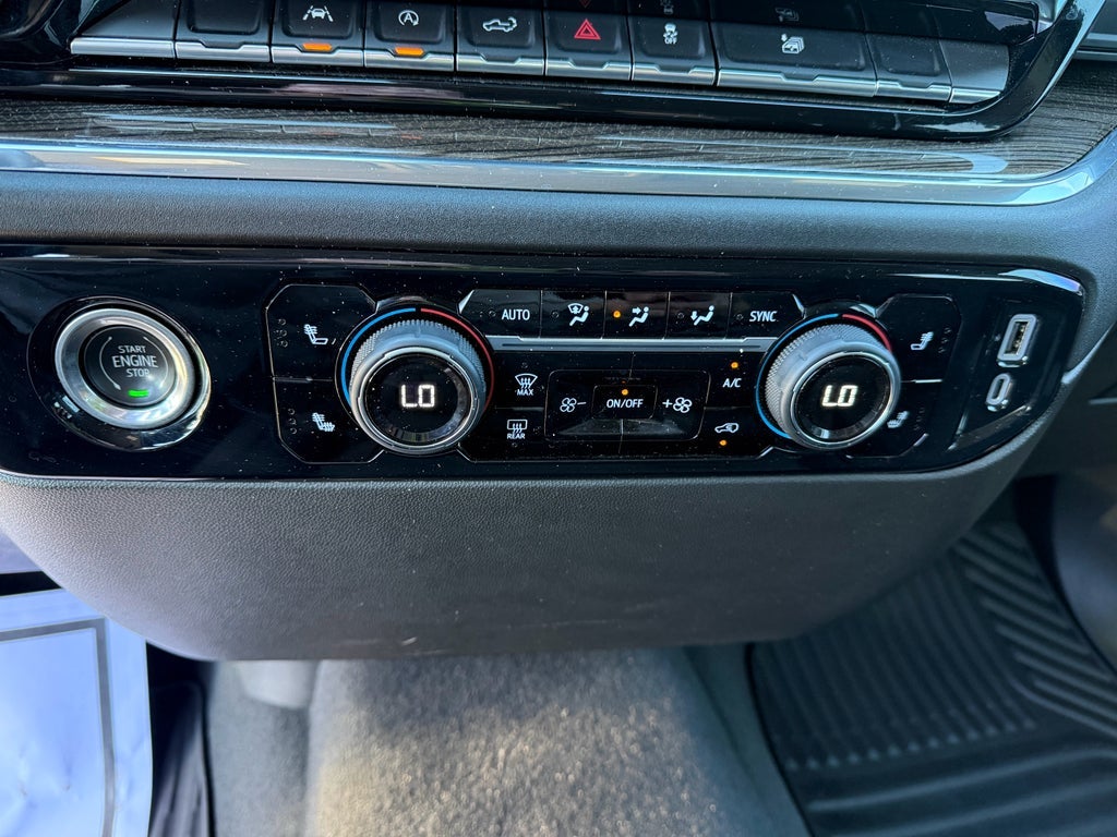 2023 Chevrolet Silverado RST