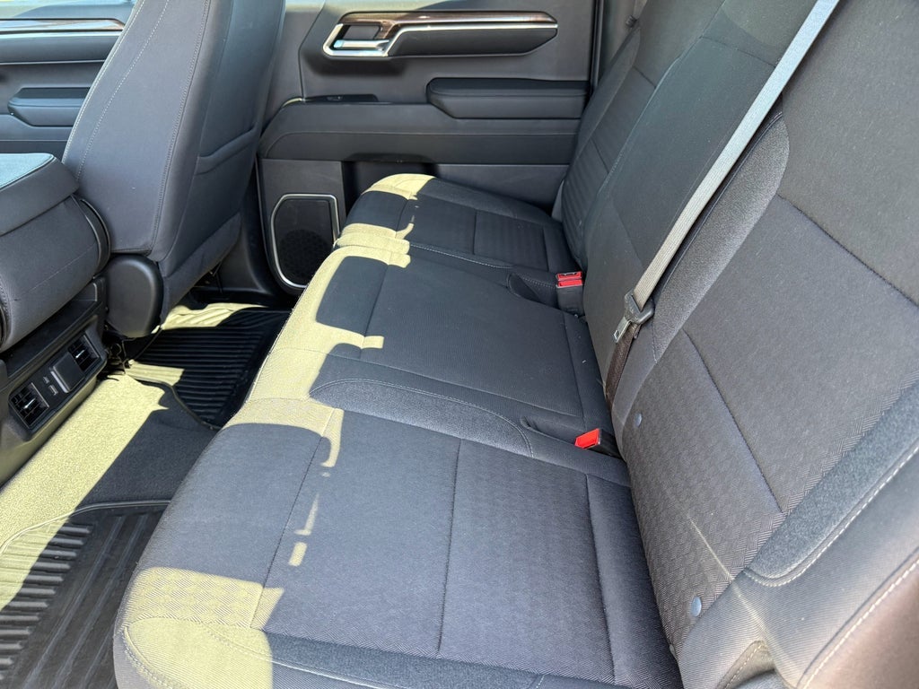 2023 Chevrolet Silverado RST