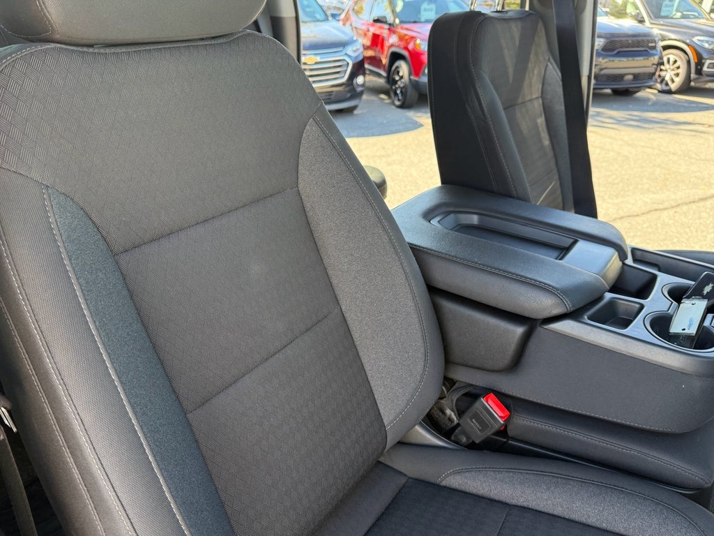 2023 Chevrolet Silverado RST