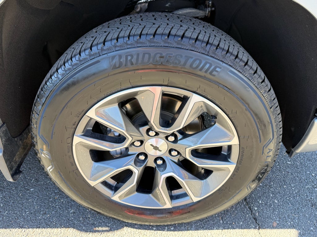 2023 Chevrolet Silverado RST