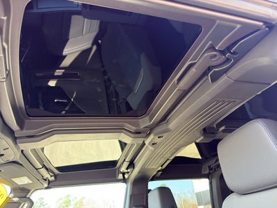 2025 GMC HUMMER EV SUV 2X