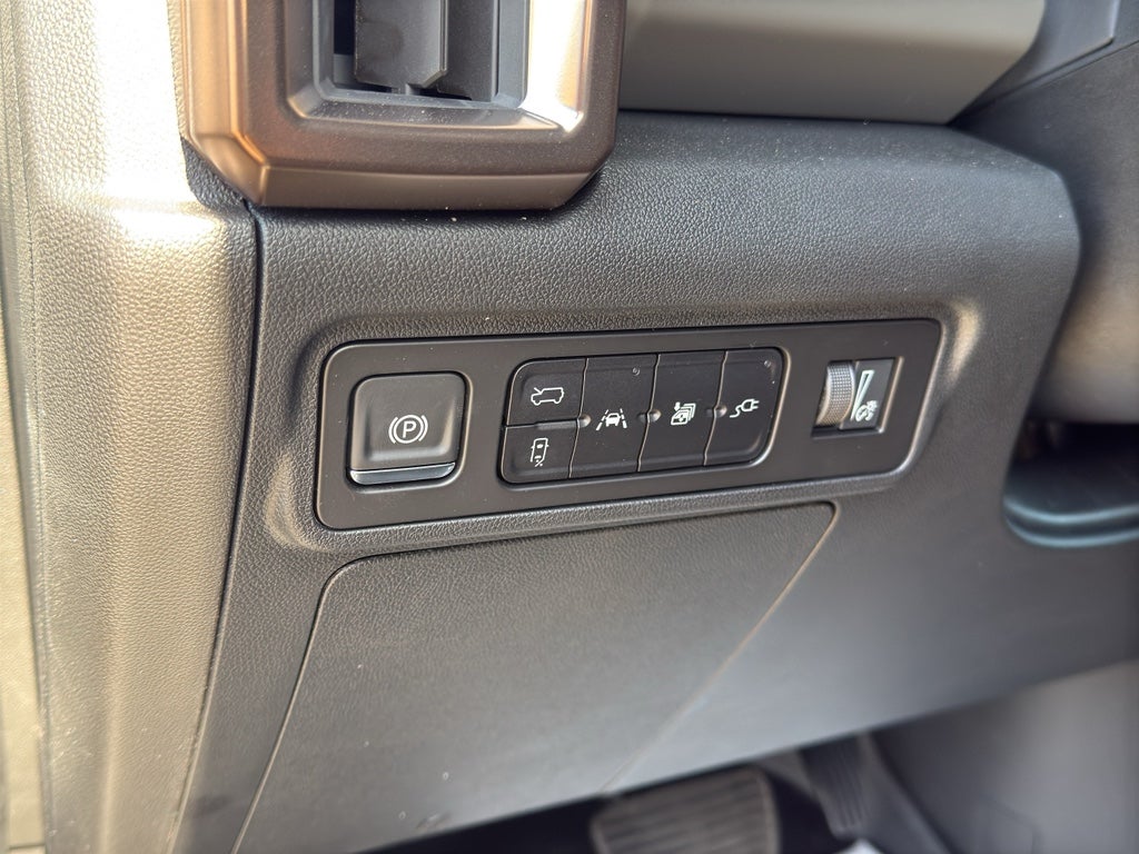 2025 GMC HUMMER EV SUV 2X