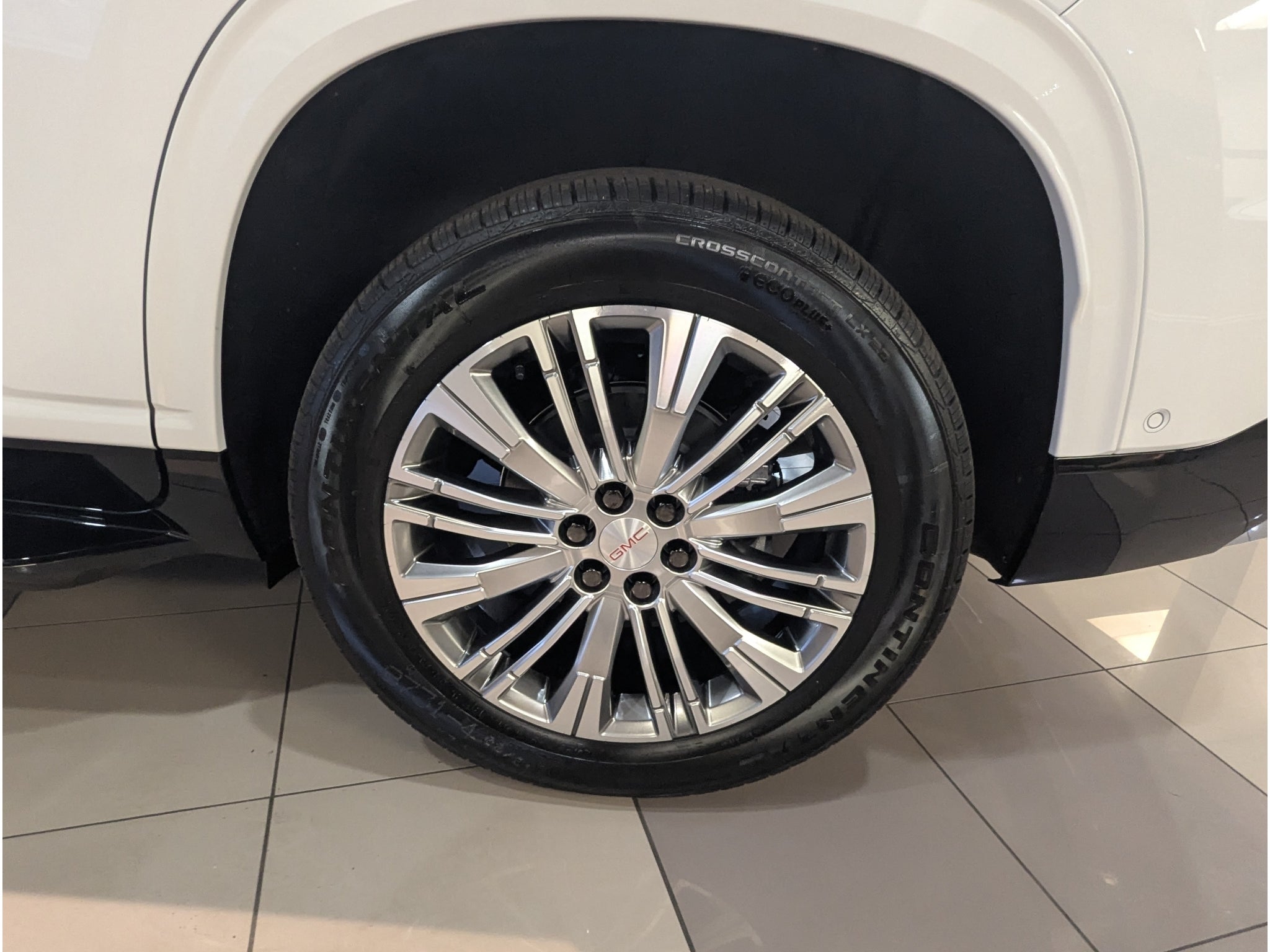 2027 GMC Acadia Denali