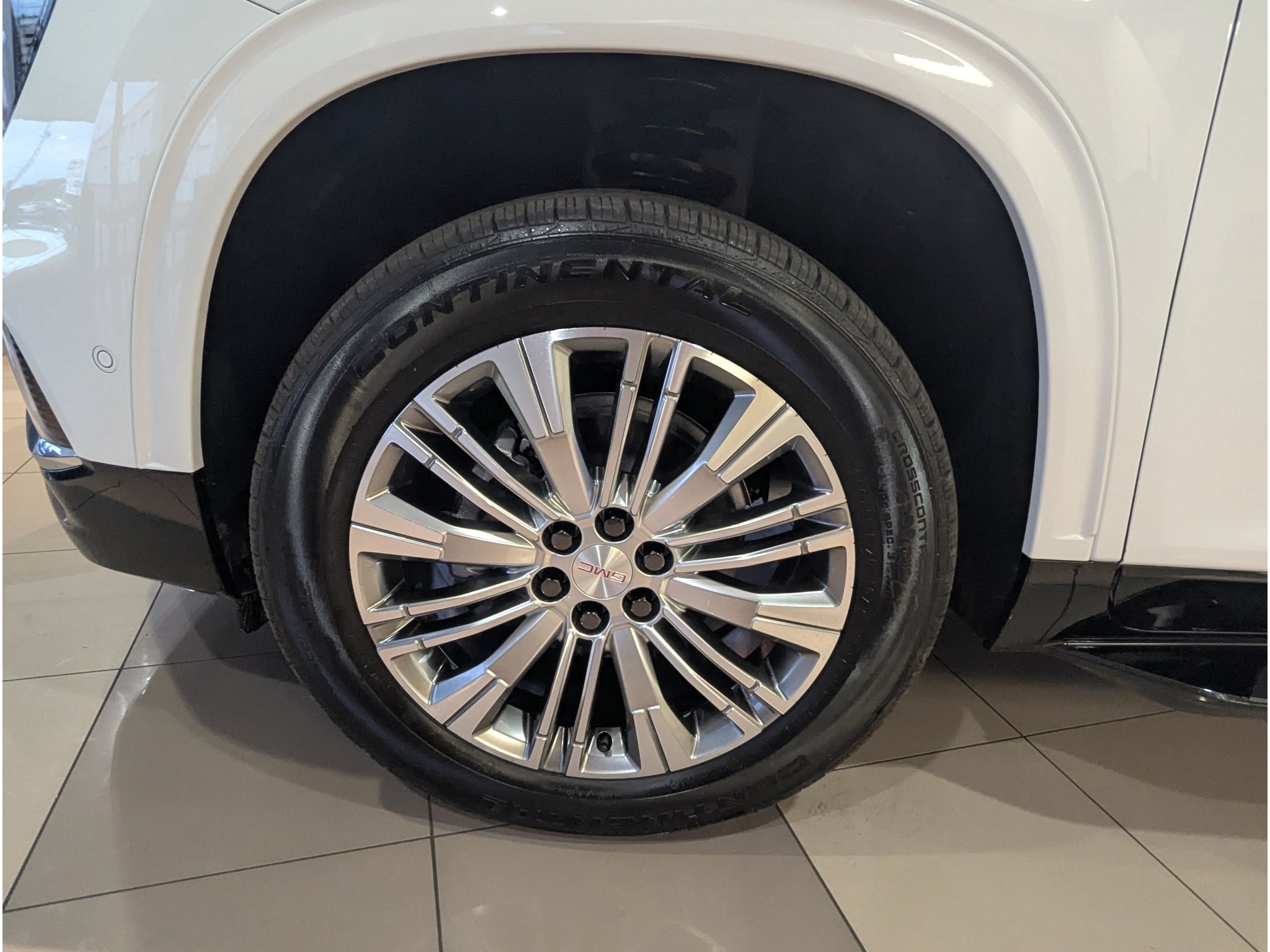 2027 GMC Acadia Denali