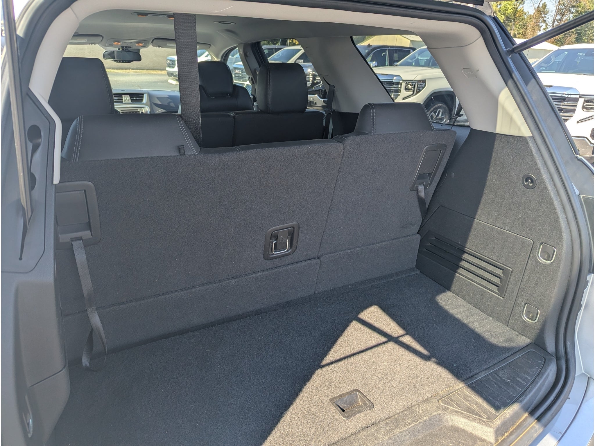 2016 GMC Acadia SLT