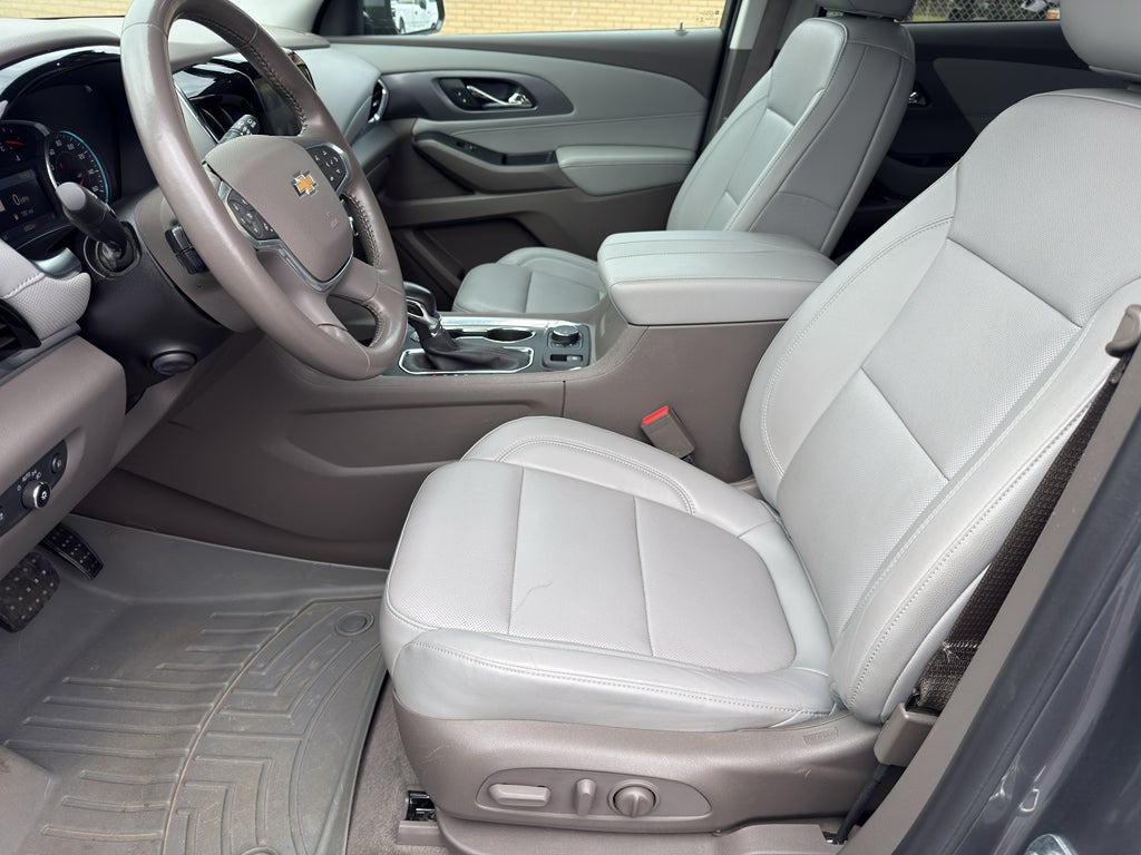2021 Chevrolet Traverse Premier