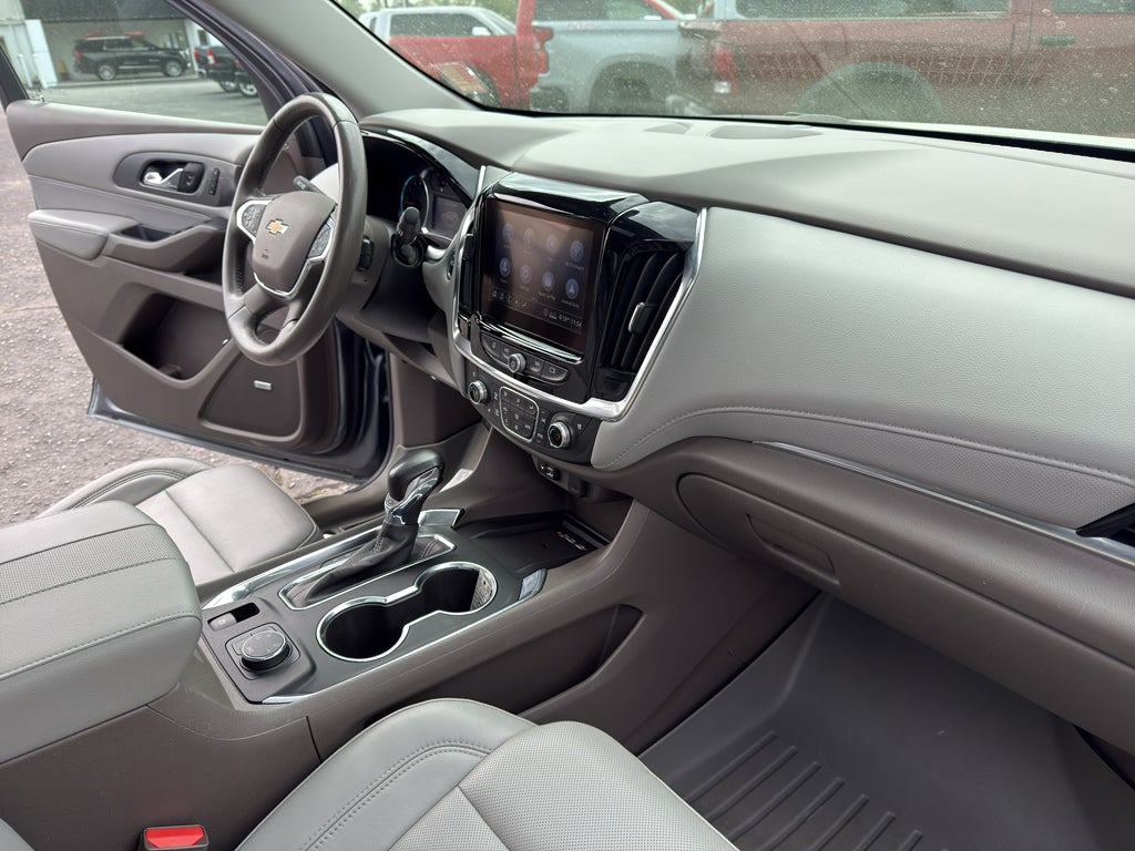 2021 Chevrolet Traverse Premier