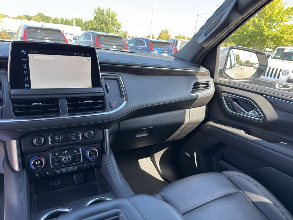 2024 Chevrolet Suburban LT