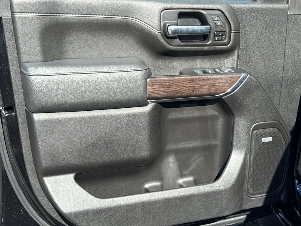 2023 GMC Sierra Denali