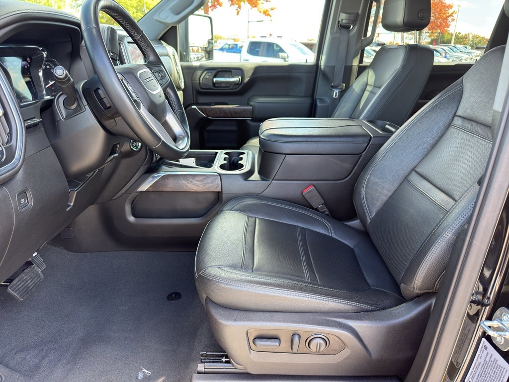 2023 GMC Sierra Denali