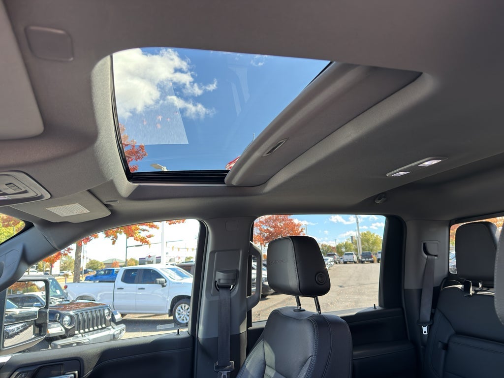 2023 GMC Sierra Denali