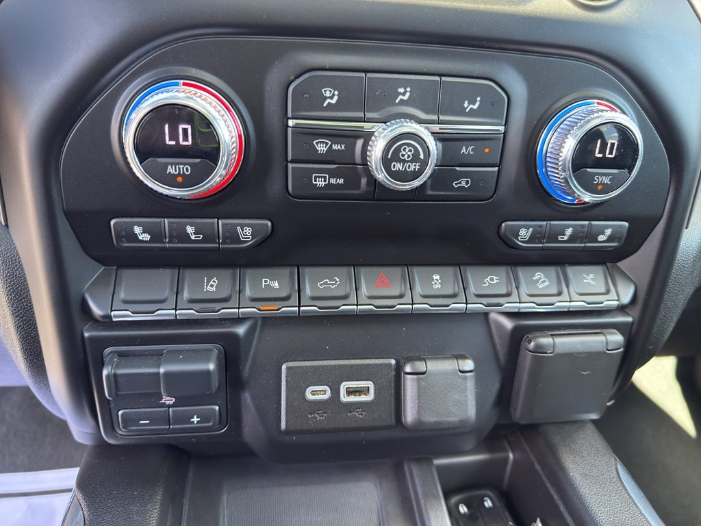 2023 GMC Sierra Denali