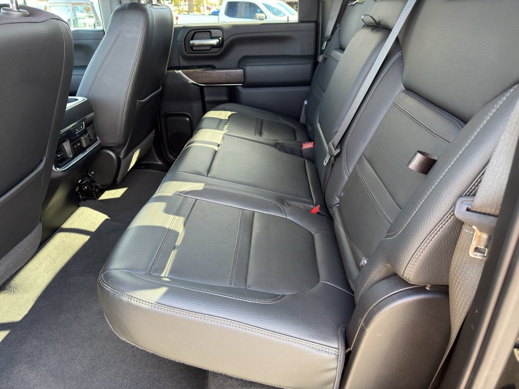 2023 GMC Sierra Denali