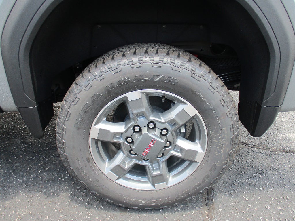 2026 GMC Sierra 2500HD SLT - Photo 9