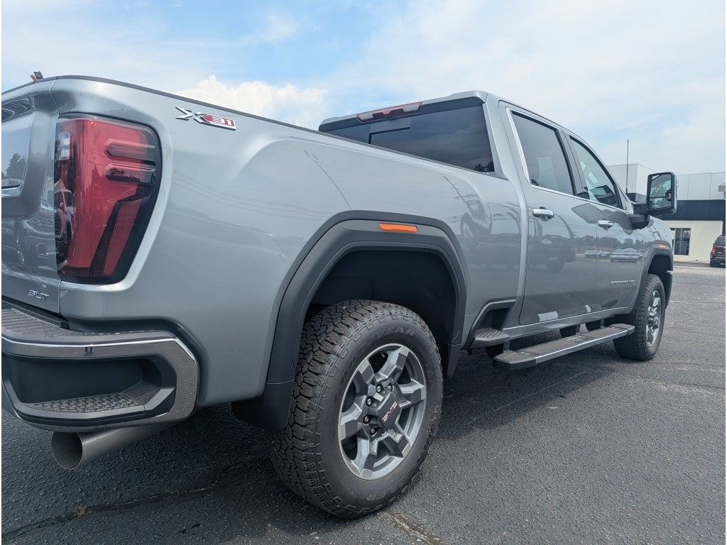 2026 GMC Sierra 2500 HD SLT