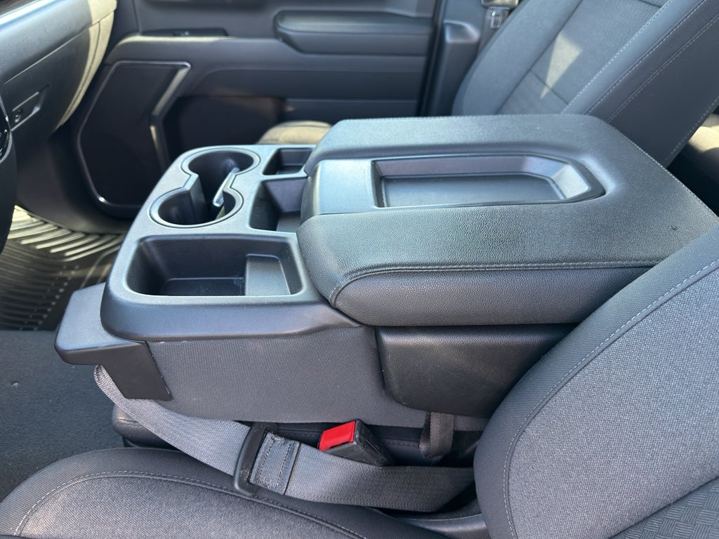 2024 Chevrolet Silverado LT