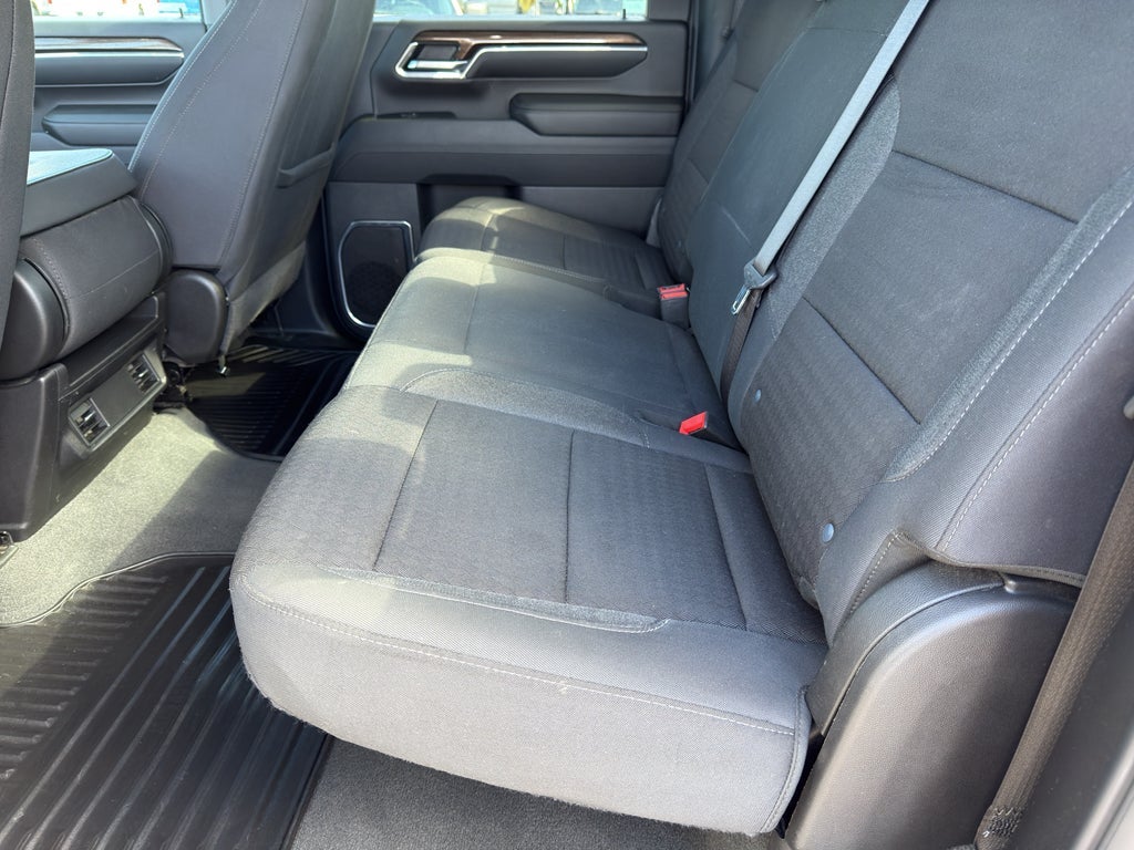 2024 Chevrolet Silverado LT