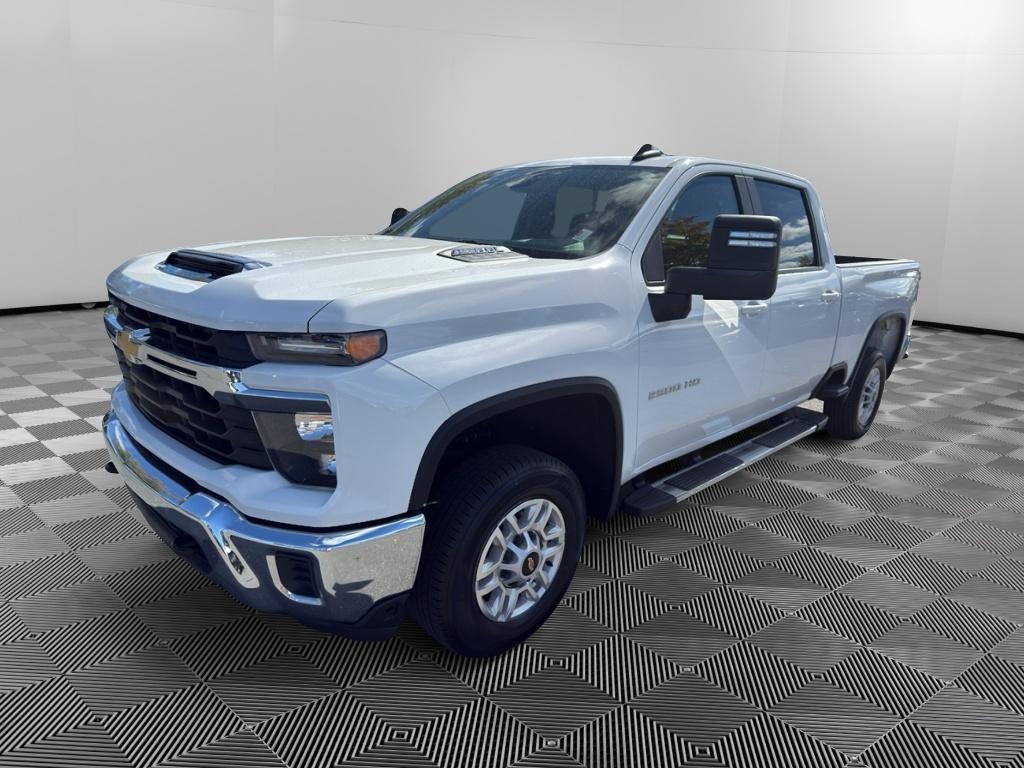 2024 Chevrolet Silverado LT