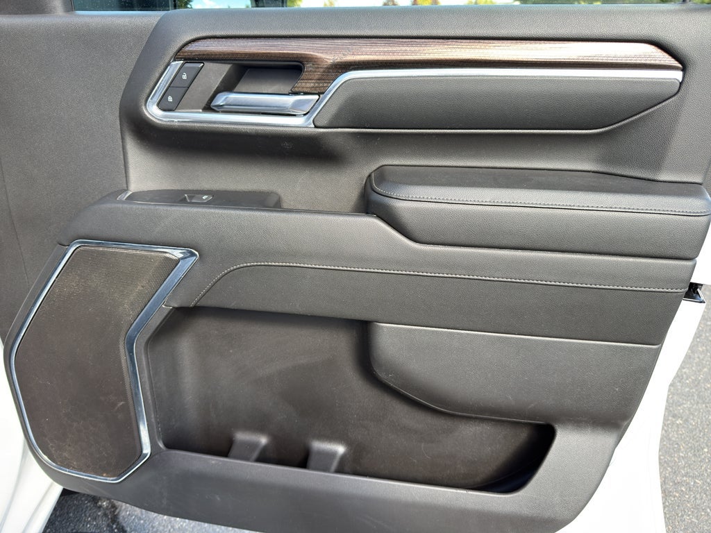 2024 Chevrolet Silverado LT