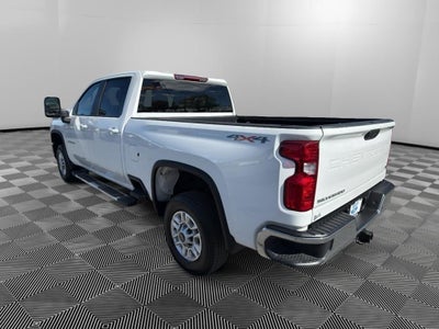 2024 Chevrolet Silverado LT