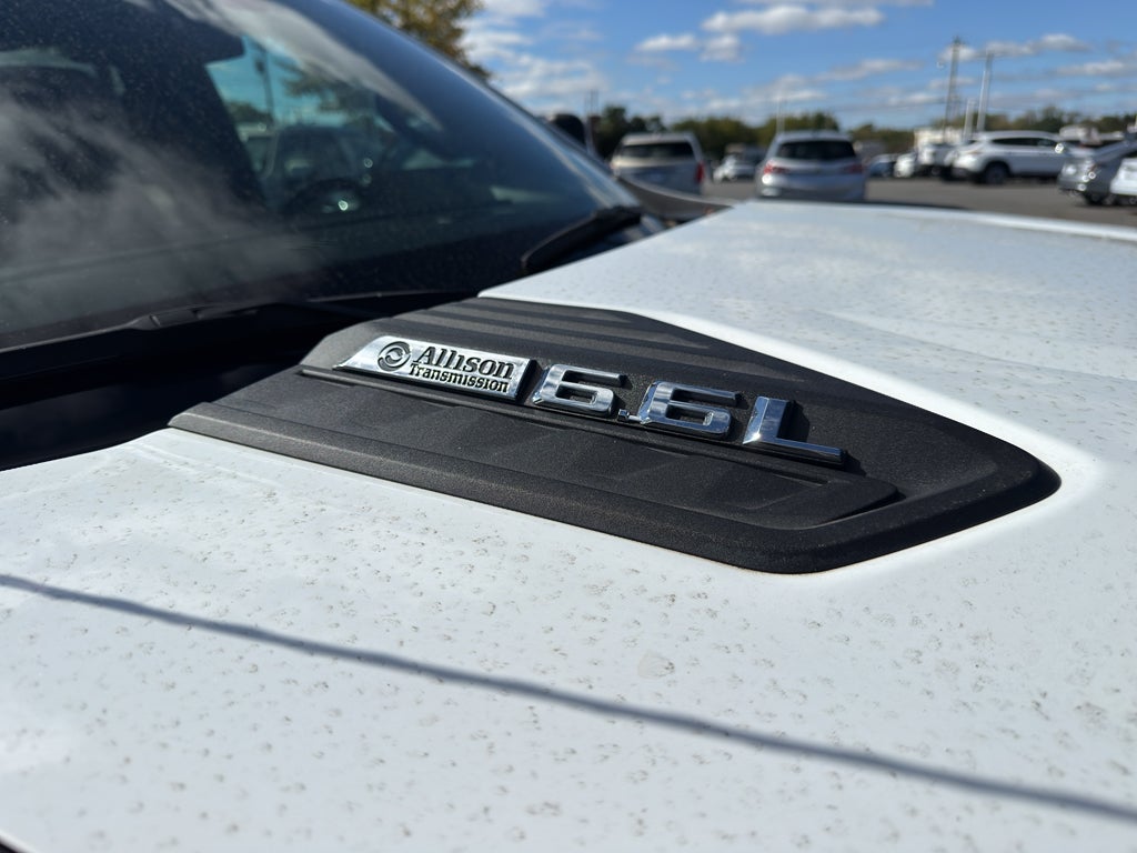 2024 Chevrolet Silverado LT