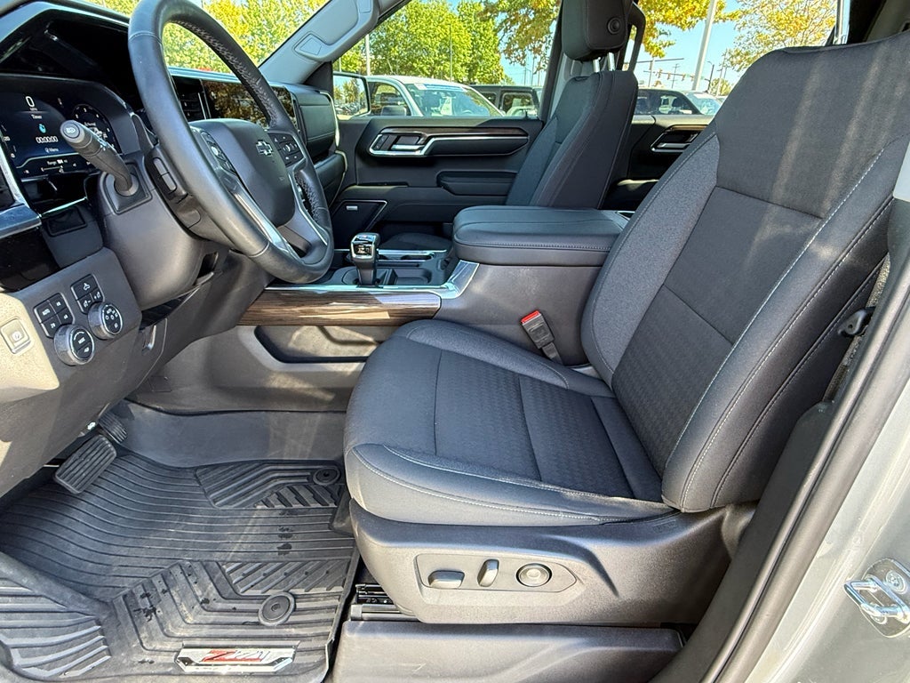 2024 Chevrolet Silverado LT Trail Boss