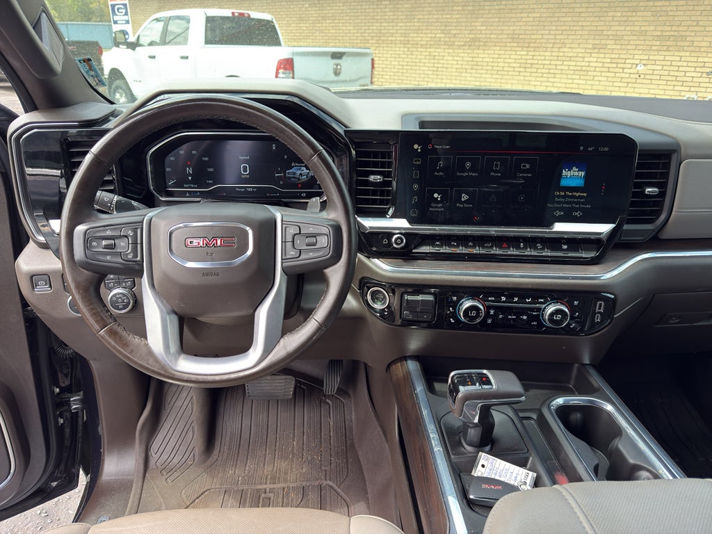 2023 GMC Sierra 1500 SLT