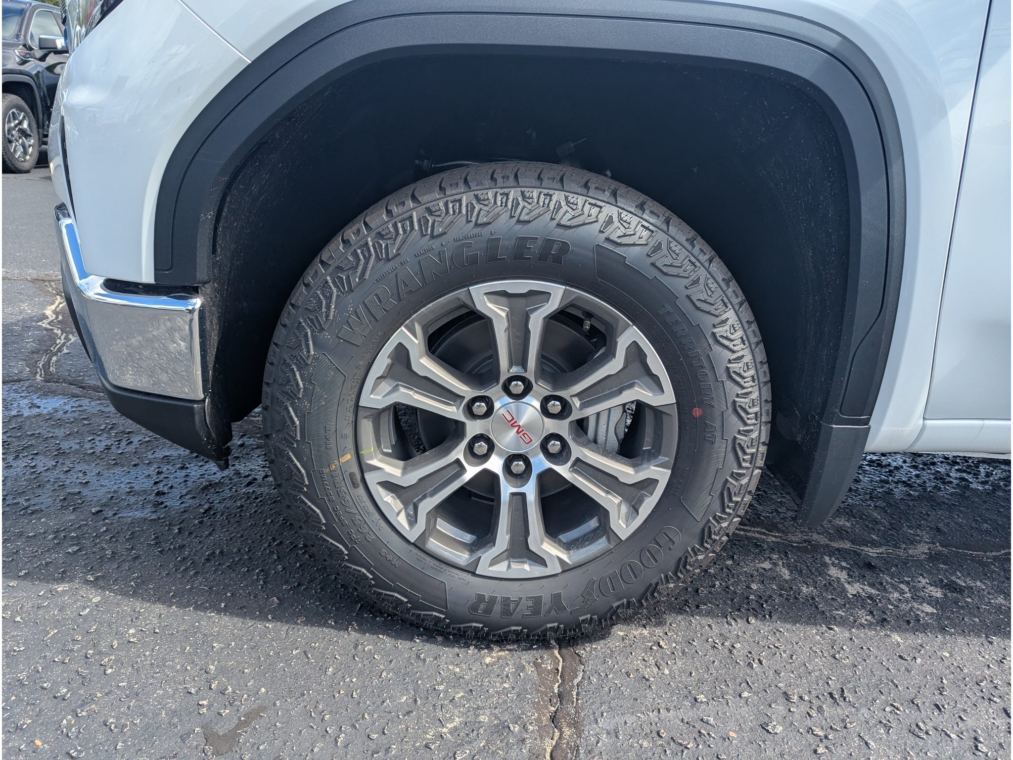 2026 GMC Sierra 1500 SLT