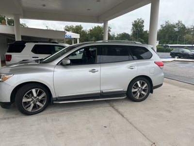 2014 Nissan Pathfinder Platinum