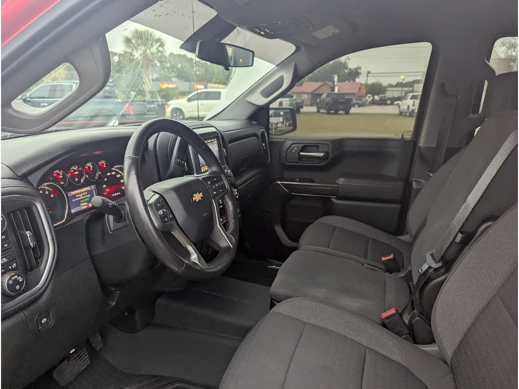 2022 Chevrolet Silverado LT