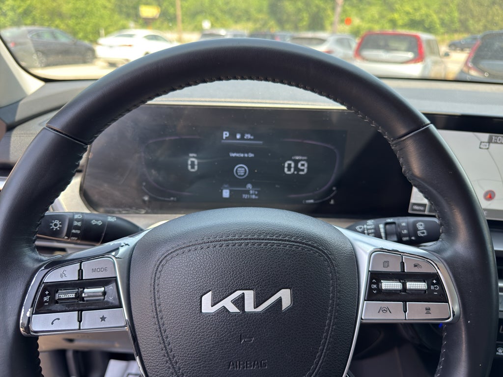 2023 Kia Telluride LX