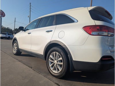 2018 Kia Sorento LX