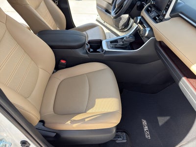 2019 Toyota RAV4 Limited