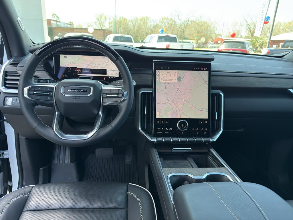 2025 GMC Acadia FWD Denali