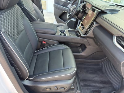 2025 GMC Acadia FWD Denali