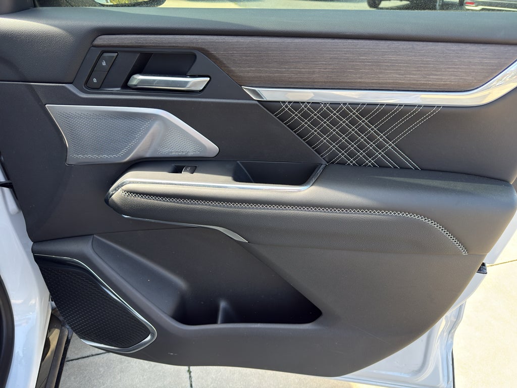 2025 GMC Acadia FWD Denali