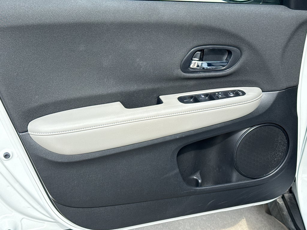 2021 Honda HR-V 2WD LX