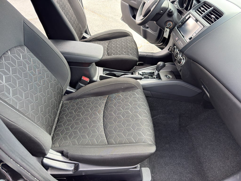 2025 Mitsubishi Outlander Sport S