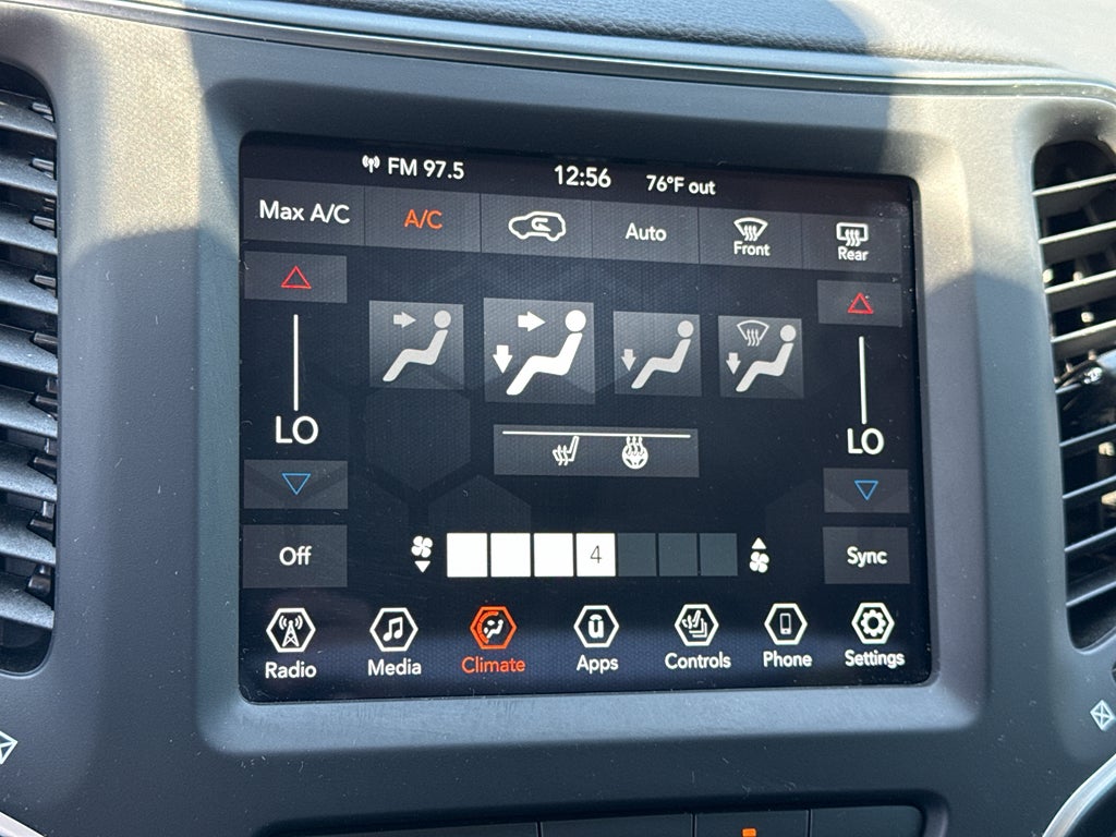 2022 Jeep Cherokee Latitude Lux