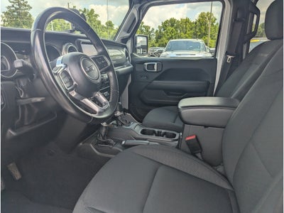2022 Jeep Gladiator Overland
