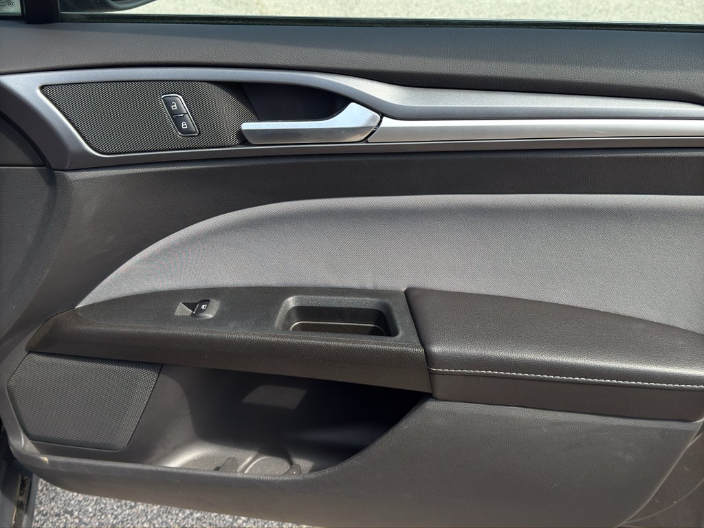 2015 Ford Fusion S