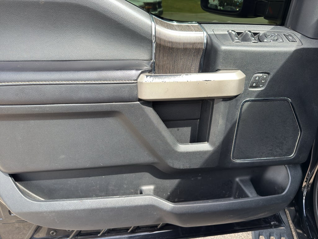 2020 Ford F-250 LARIAT