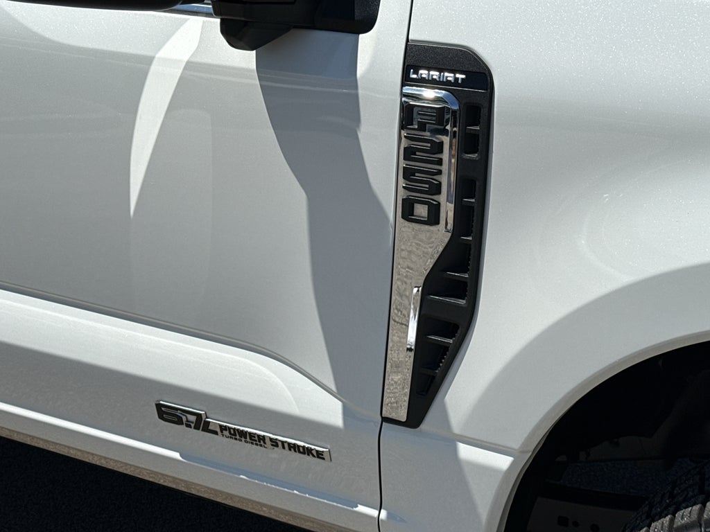 2023 Ford F-250 LARIAT