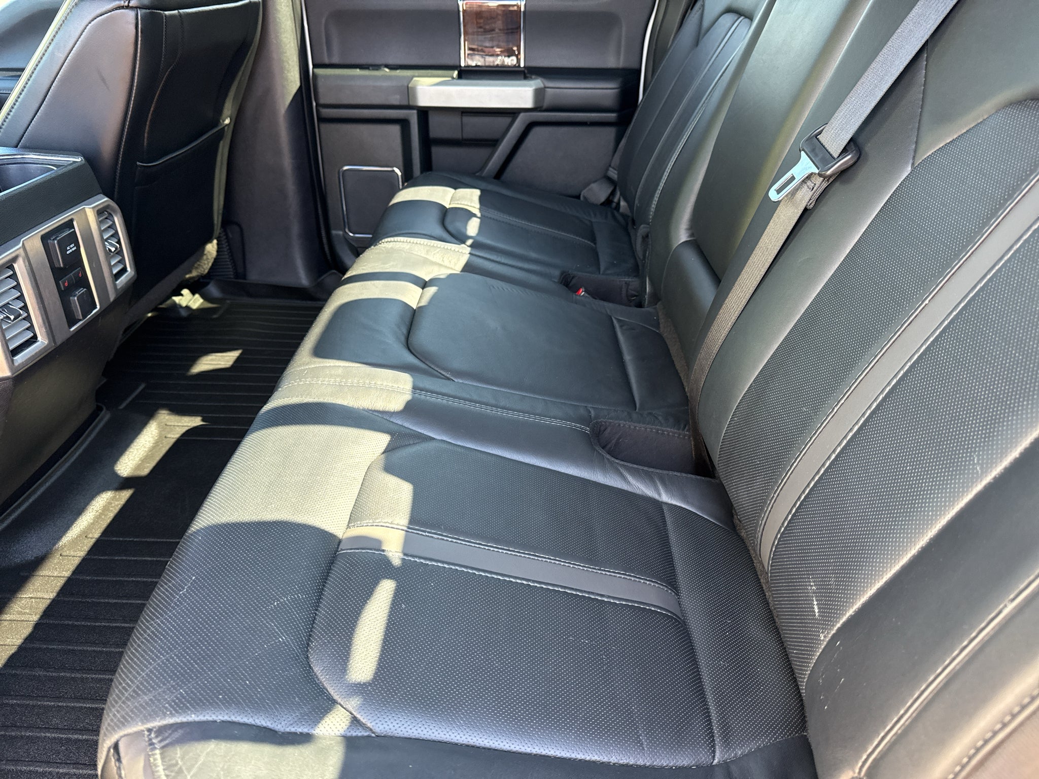 2016 Ford F-150 Platinum