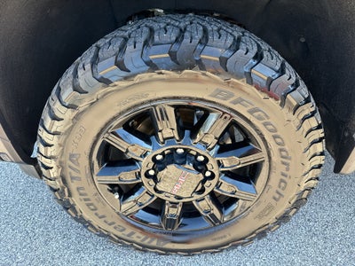 2024 GMC Sierra AT4