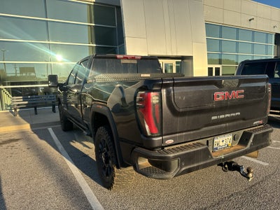 2024 GMC Sierra AT4