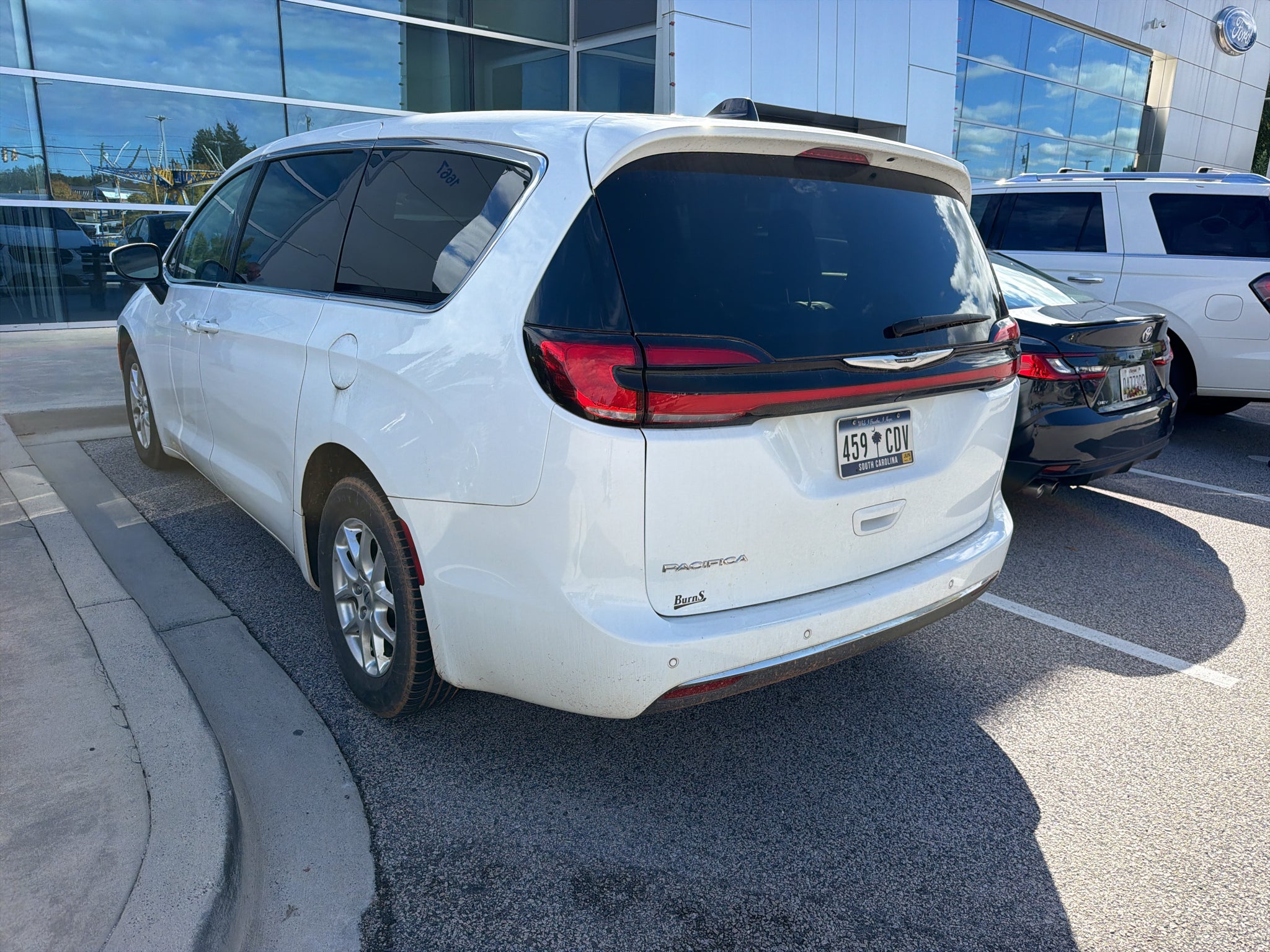 2023 Chrysler Pacifica Touring L