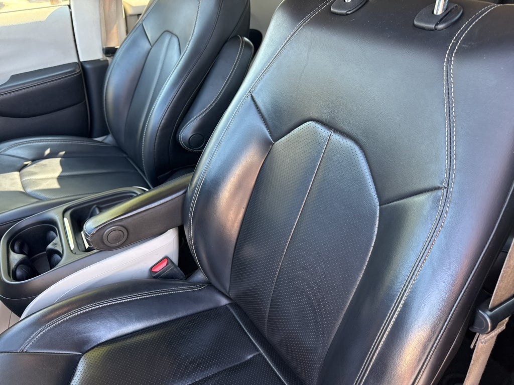 2020 Chrysler Voyager LXI