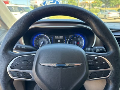 2020 Chrysler Voyager LXI
